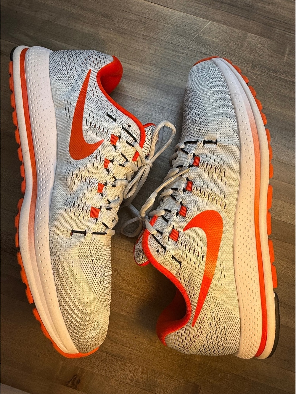 Nike Air Zoom Vomero 12 White Shoe Men’s 15 SN 887026-081 (sh6/cp9)